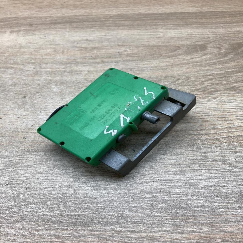 9459222   Aerial antenna amplifier Volvo S80