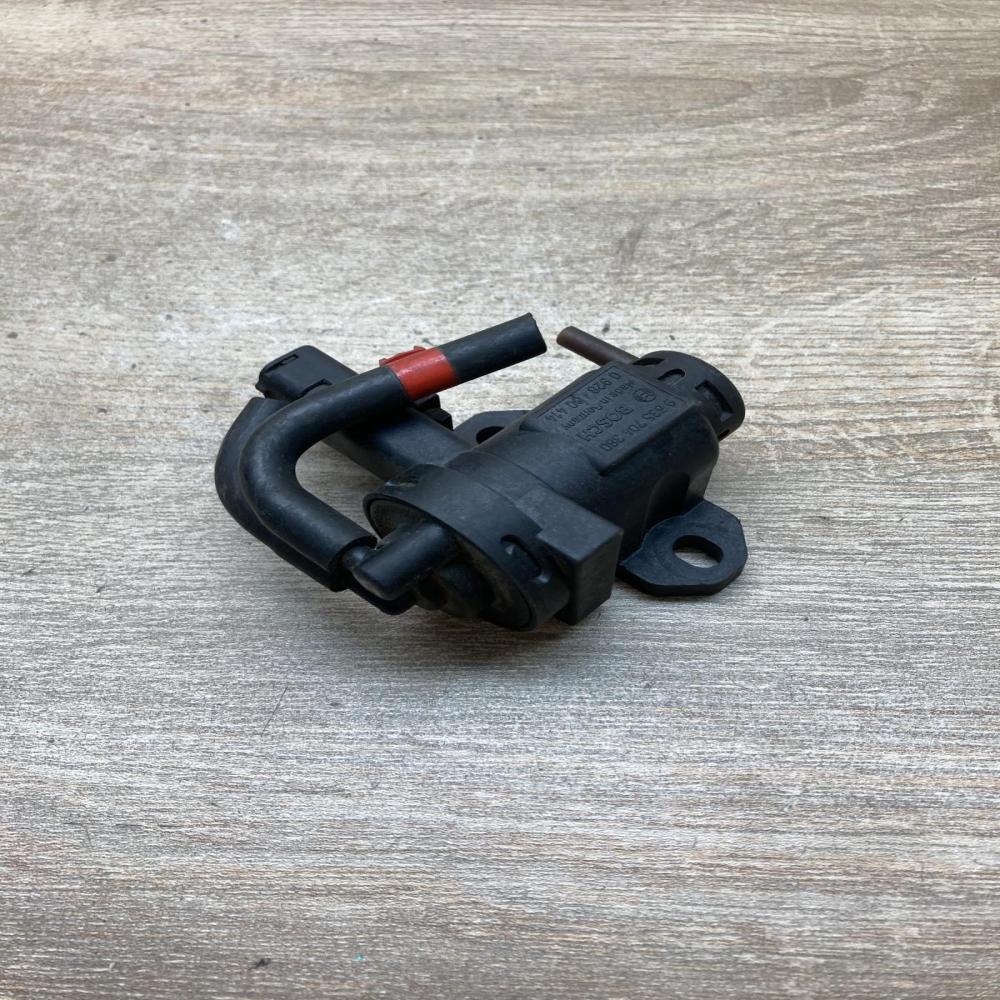 9635704380 0928400414  Turbo solenoid valve Citroen C5