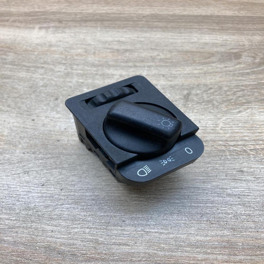 90481764 90481763  Light switch Opel Astra F