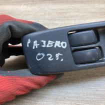 MR551244 C8D D255M  Electric window control switch Mitsubishi Pajero