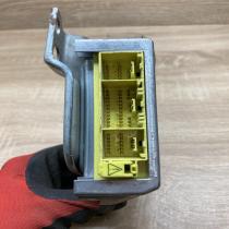 89170 48020 152300 4672  Airbag control unit/module Toyota Highlander XU20