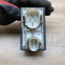 1J0919506H 898884000  Coolant fan relay Volkswagen Golf IV