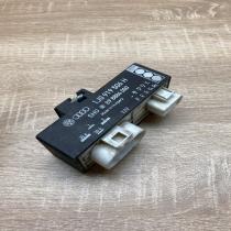 1J0919506H 898884000  Coolant fan relay Volkswagen Golf IV
