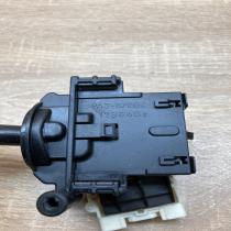173648   Indicator stalk Toyota RAV 4 (XA20)