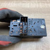 4616124 758173  Light switch Saab 9-5