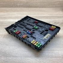 1K0937124K   Fuse module Volkswagen Golf V