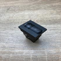 6Y0953563A   Seat heating switch Skoda Fabia Mk1 (6Y)