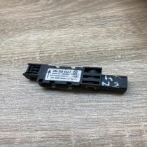 4B0959643E   Airbag deployment crash/impact sensor Audi A6 S6 C5 4B
