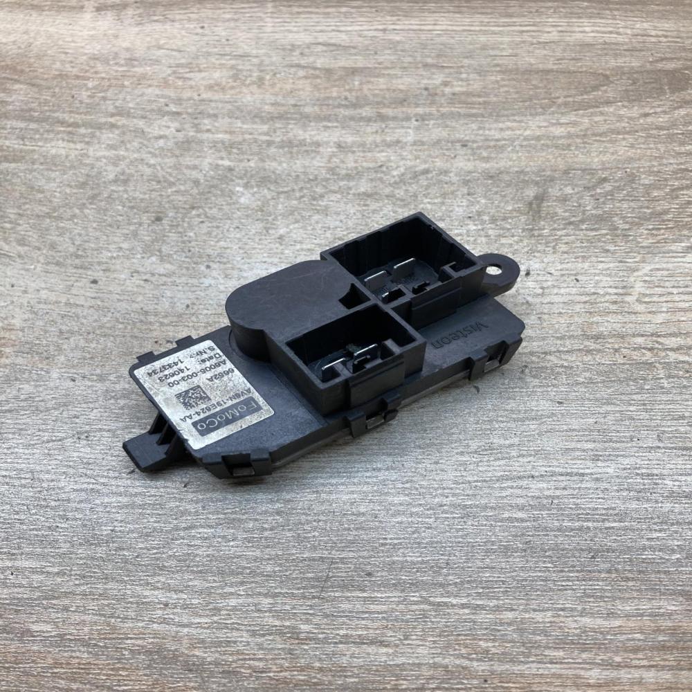 AV6N 19E624 AA   Heater blower motor/fan resistor Ford C-MAX II
