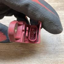 1J0909606D   Airbag deployment crash/impact sensor Volkswagen Golf IV