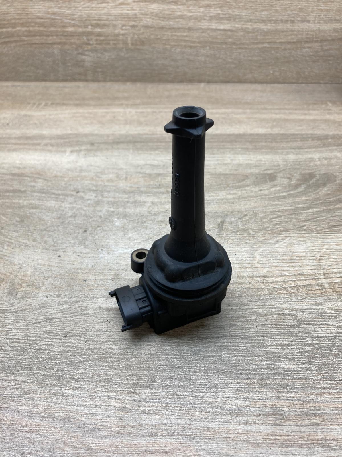 9125601 0221604001  High voltage ignition coil Volvo XC90