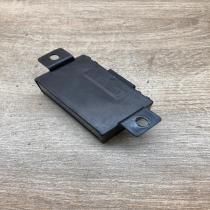 4B0951173   Alarm relay Audi A6 S6 C5 4B