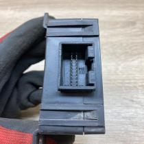 4B0951173   Alarm relay Audi A6 S6 C5 4B