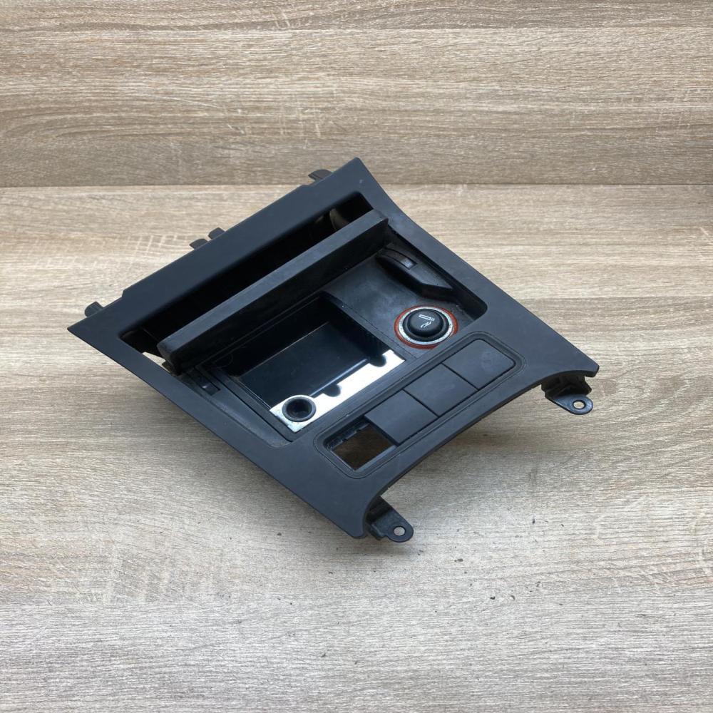 1K0857961   Car ashtray Volkswagen Golf V