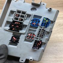 6906607   Fuse module BMW 1 E81 E87