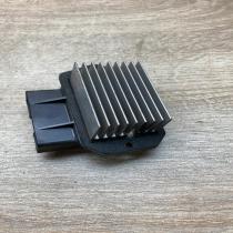 499300 2121   Heater blower motor/fan resistor Toyota Avensis T250