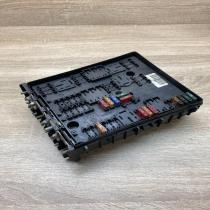 1K0937124H   Fuse module Volkswagen Golf V