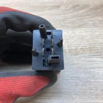 7M5959621B YM21180621BBW  Windscreen/window heater switch Ford Galaxy