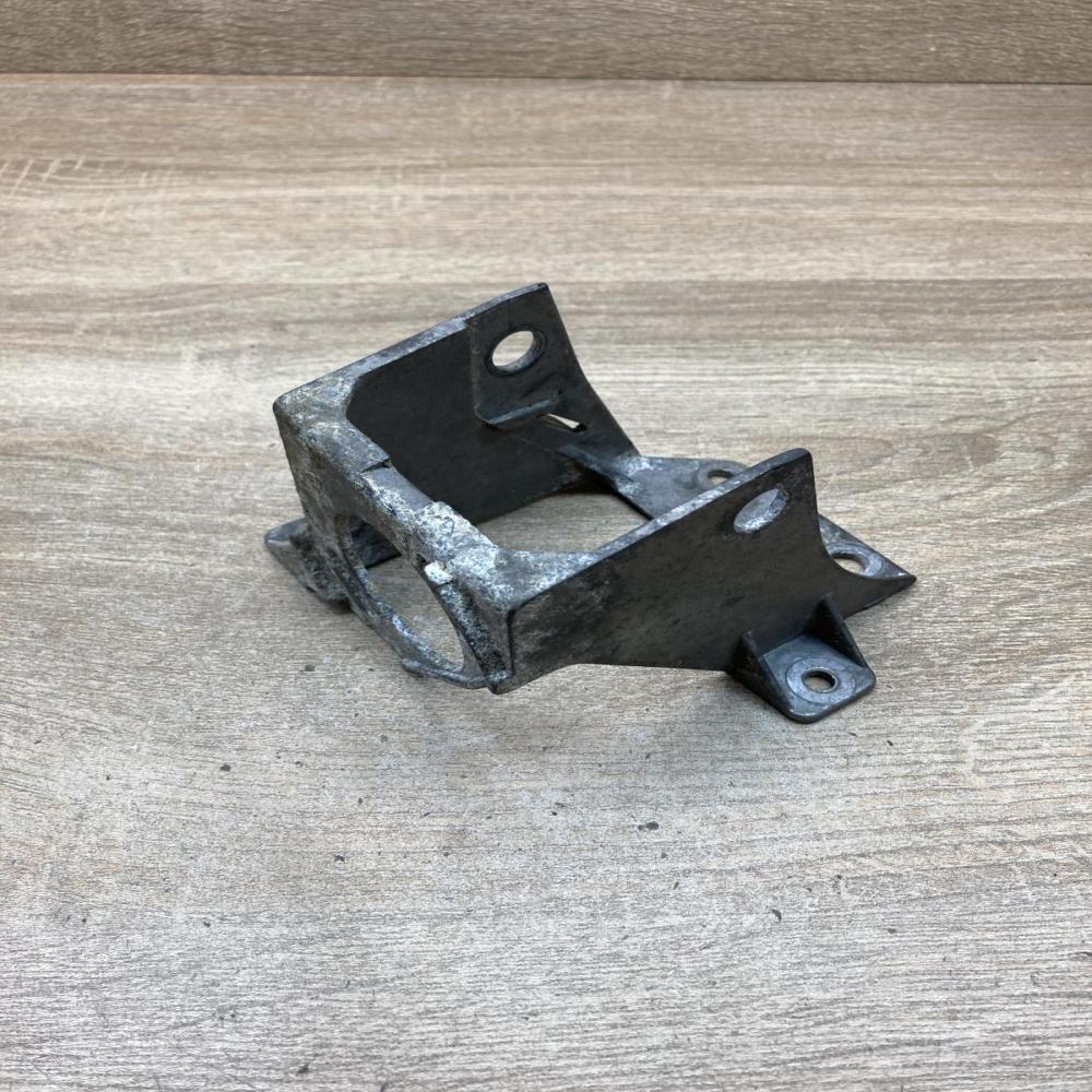 443721653E   Other interior part Audi 100 S4 C4