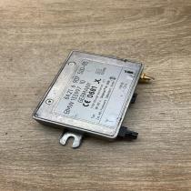 6907520 133997 10  Aerial antenna amplifier BMW X5 E53