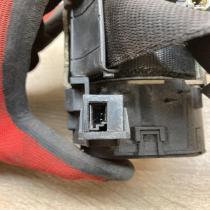 2208600185   Front seatbelt Mercedes-Benz S W220