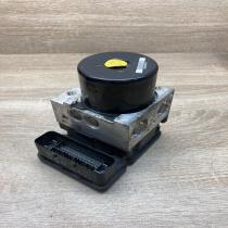 31329137 P31329137  ABS Pump Volvo V60