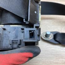 2208600285 0006 6236  Front seatbelt Mercedes-Benz S W220