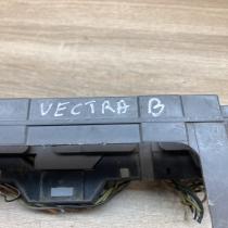 90568278   Hazard light switch Opel Vectra B