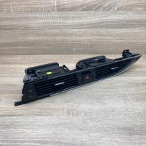 9025900   Dash center air vent grill Audi A6 S6 C7 4G
