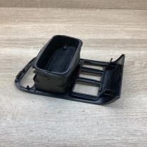 55686 05030   Dashboard side air vent grill/cover trim Toyota Avensis T220