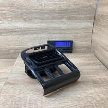 55686 05030   Dashboard side air vent grill/cover trim Toyota Avensis T220