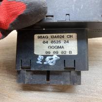98AG 13A024 CH   Light switch Ford Focus