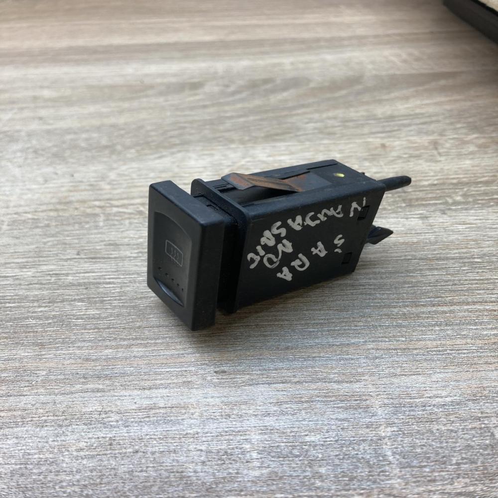 7M3959621 YM2113C621AAV  Windscreen/window heater switch Volkswagen Sharan