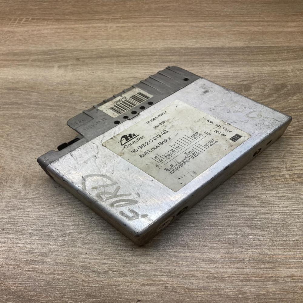 85GG2C013AG   ABS control unit/module Ford Scorpio