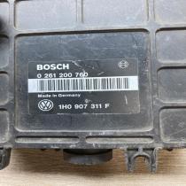1H0907311F 0261200760  Engine control unit/module ECU Volkswagen Golf III