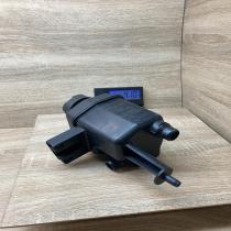7591214 187798  Coolant expansion tank/reservoir BMW X5 F15