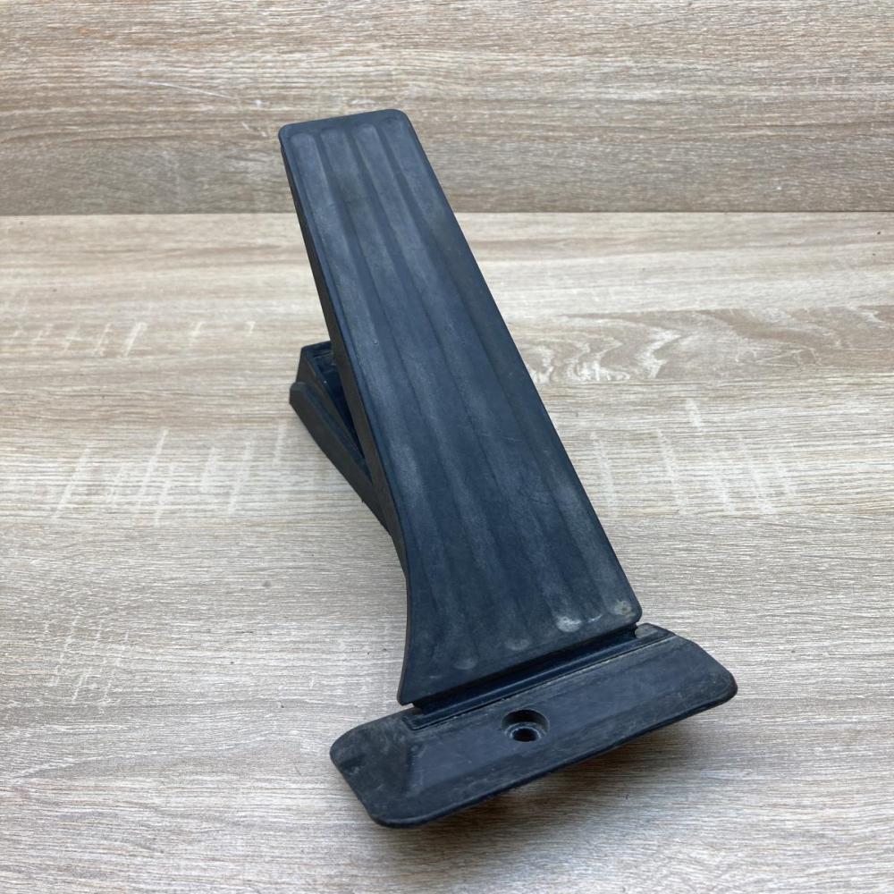 6789998 259160  Accelerator throttle pedal BMW 3 E90 E91