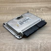 8D1907401 0281010005  Engine control unit/module ECU Audi A6 S6 C5 4B
