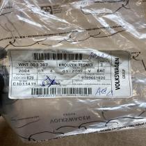 WHT003367   Other engine part Volkswagen PASSAT B7