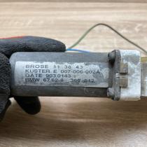 8360512 113843  Front door window regulator motor BMW 5 E39