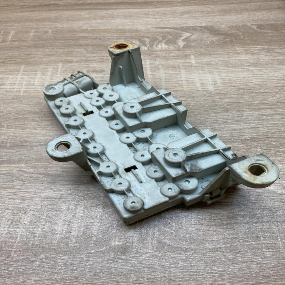 8367252 8367253  Fuse module BMW 5 E39