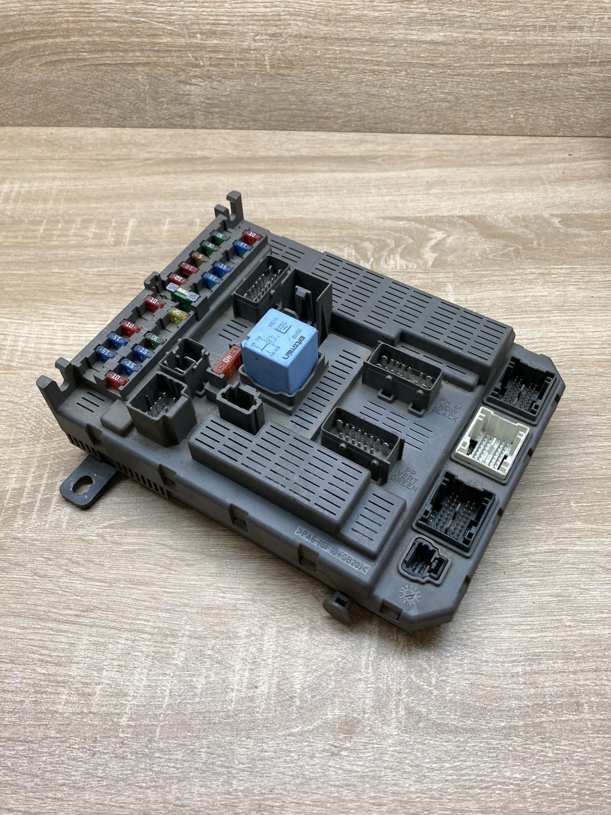 96453529   Fuse module Citroen C5