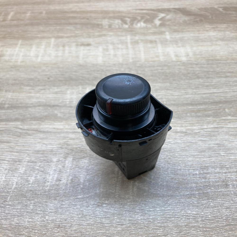 6L1941531AD   Light switch Seat Ibiza III (6L)