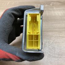 0K553677F0B G13009  Airbag control unit/module KIA Carnival