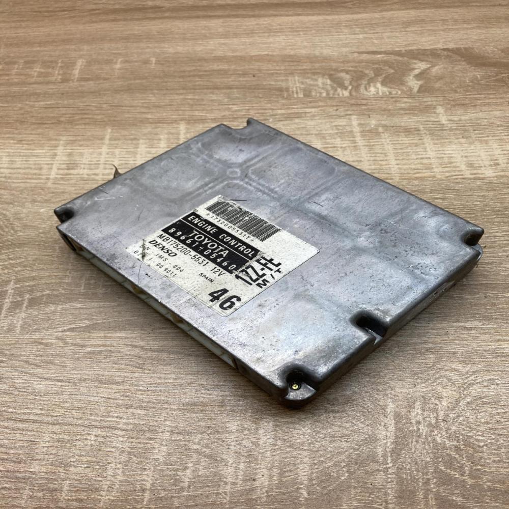 89661 05460 MB175200 5531  Engine control unit/module ECU Toyota Avensis T220