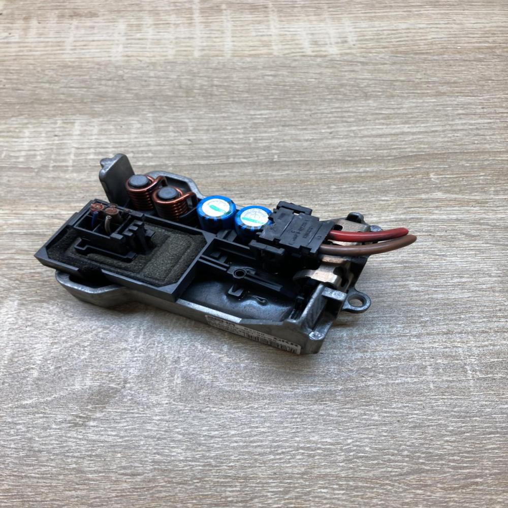 A2038214058 9140010366  Heater blower motor/fan resistor Mercedes-Benz C W203