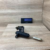 8E1721401AG   Clutch master cylinder Volkswagen PASSAT B5.5