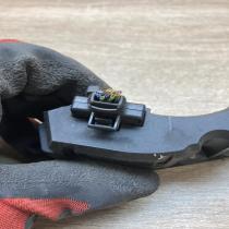 98AG18C621AG   Windscreen/window heater switch Ford Focus