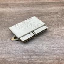 467766 5KG005019  Light relay Volvo 440