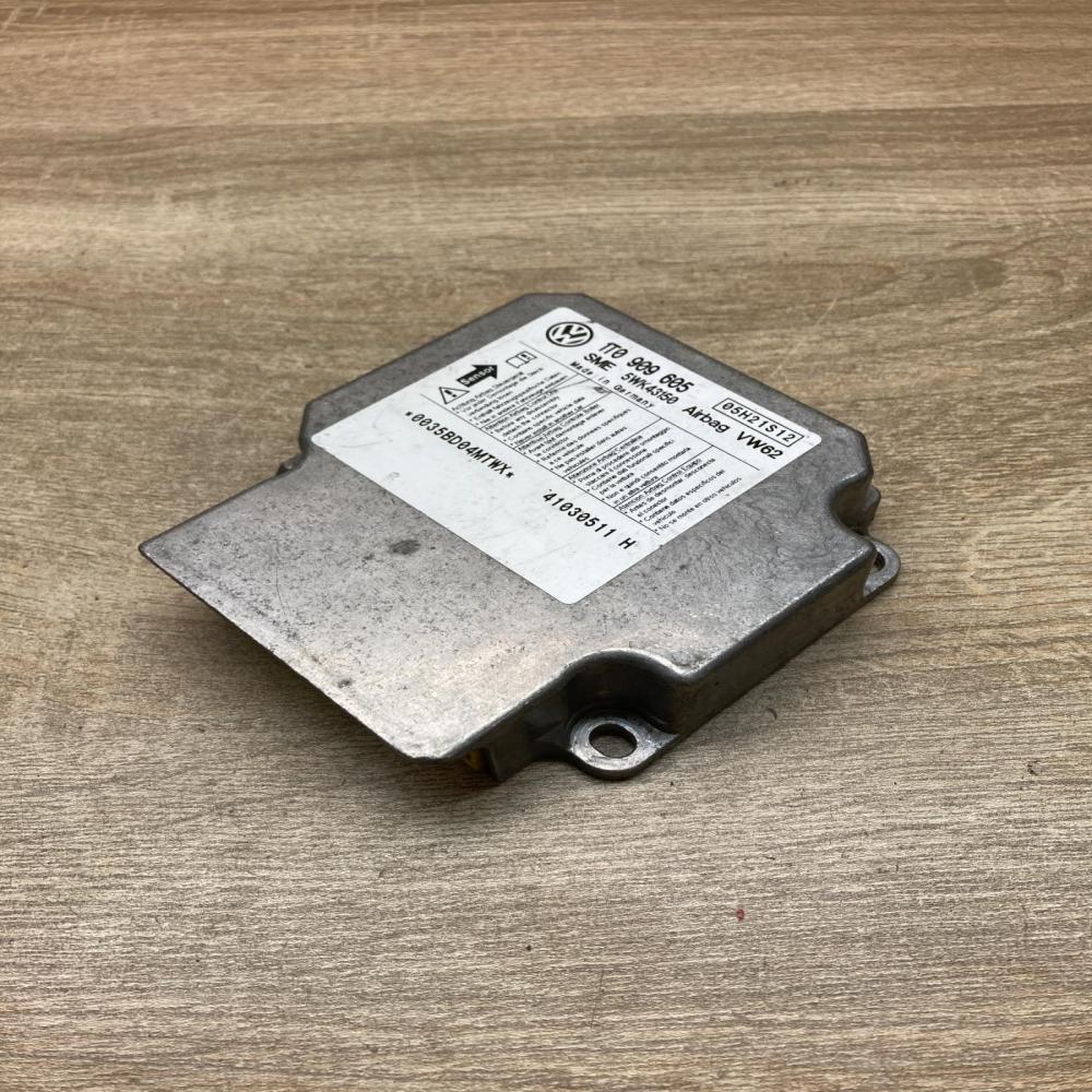 1T0909605 5WK43150  Airbag control unit/module Volkswagen Touran I